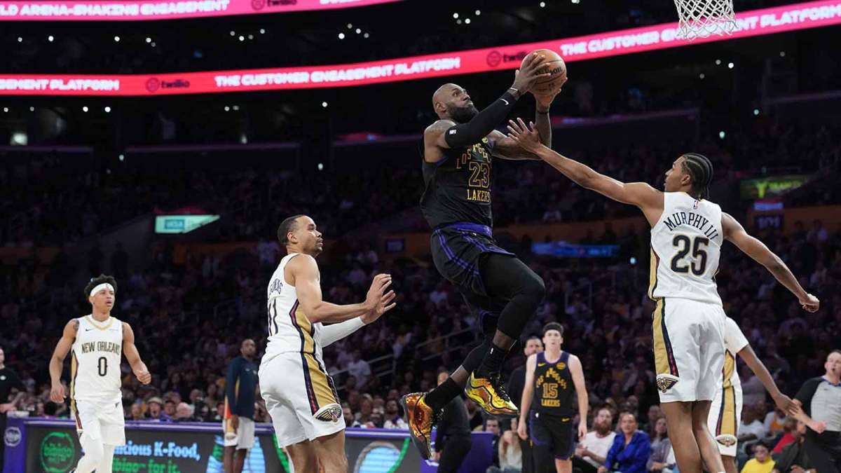 开云官网-詹姆斯在湖人取得自2009年以来成就后反问记者:我们取得了进步吗